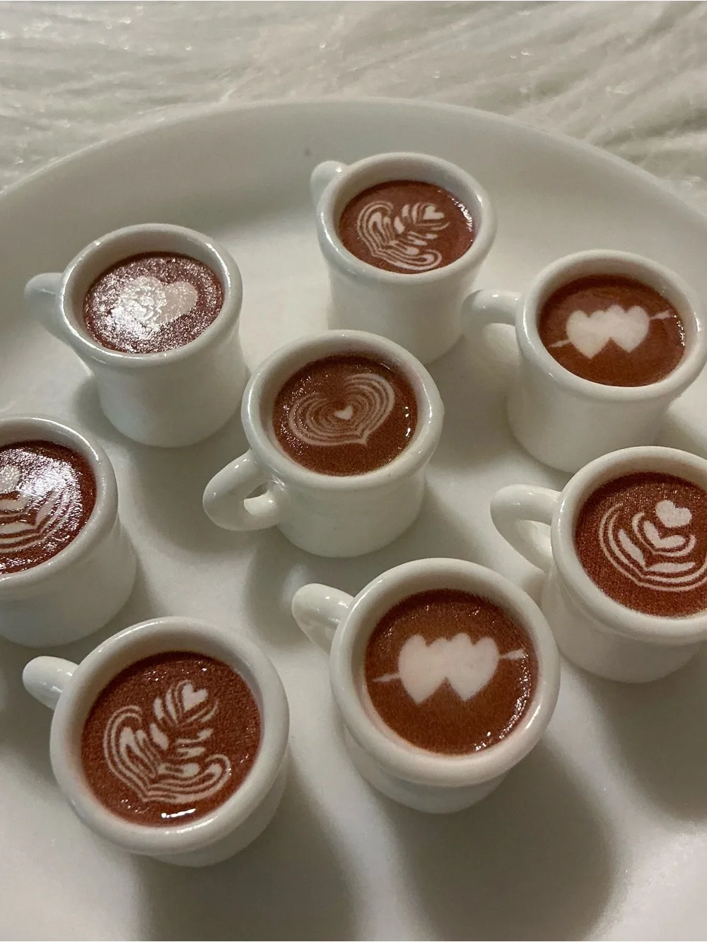 Lot of 8 mini dollhouse accessories hot chocolate, coffee, espresso, latte heart